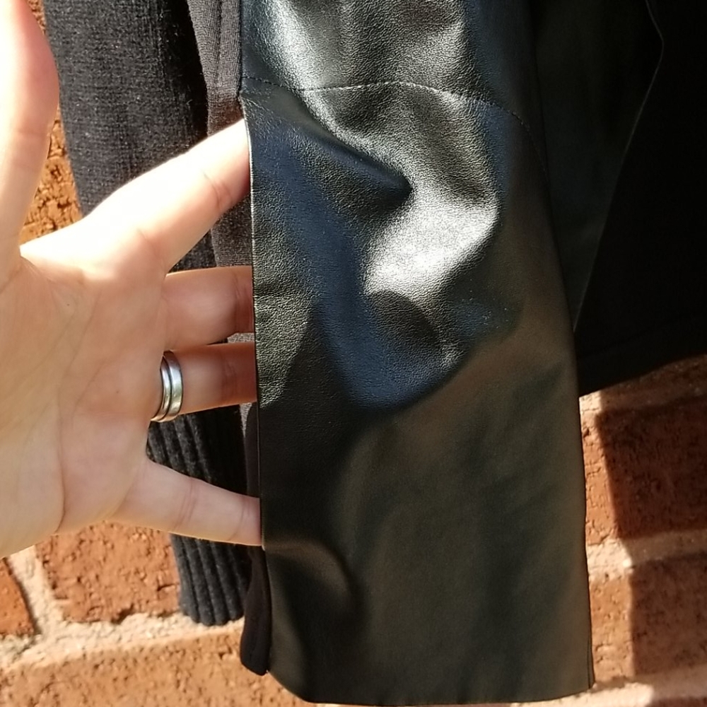 DKNYC Mixed Media Sweater Faux Leather VGUC - Picture 3 of 5